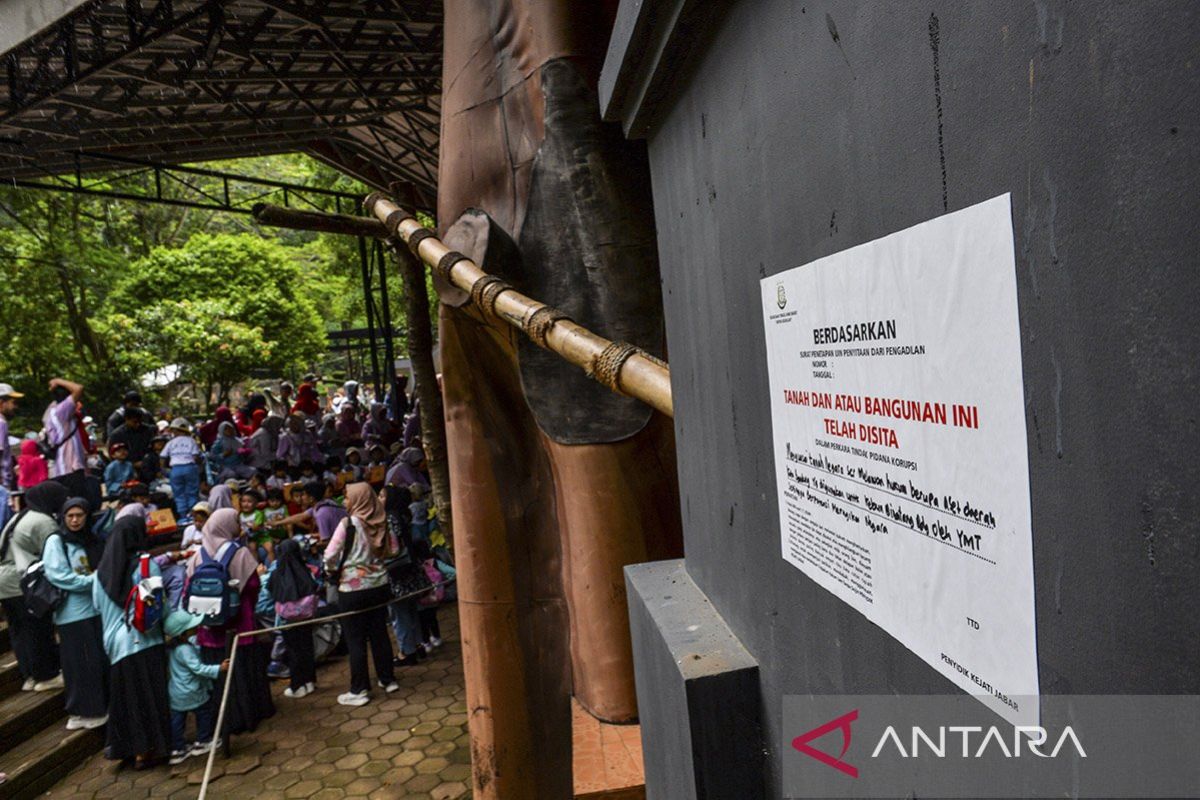 Kejati Jabar segel enam aset di Kebun Binatang Bandung