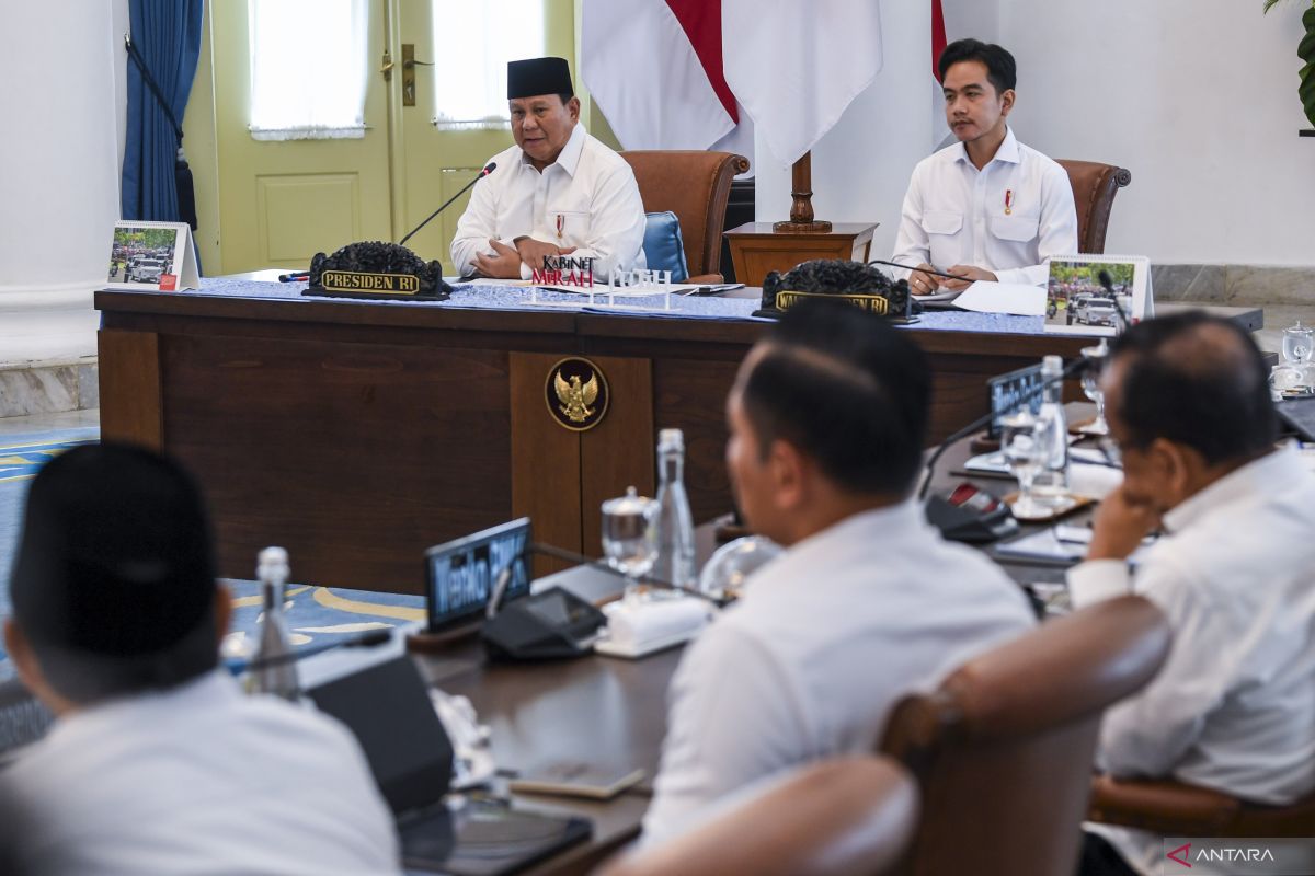 Prabowo tekankan pentingnya pertahanan Negara dalam sidang perdana DPN