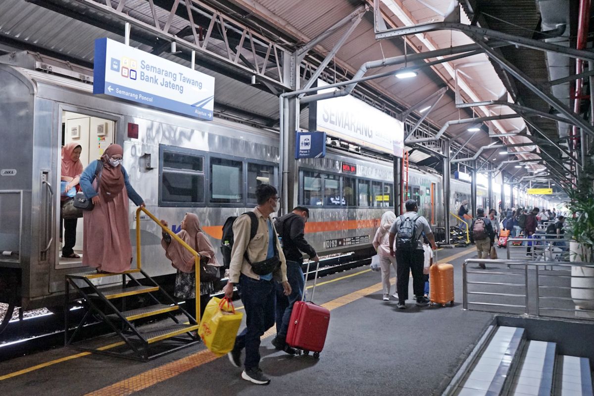 KAI terus tingkatkan efisiensi layanan kereta api Daop 4 Semarang