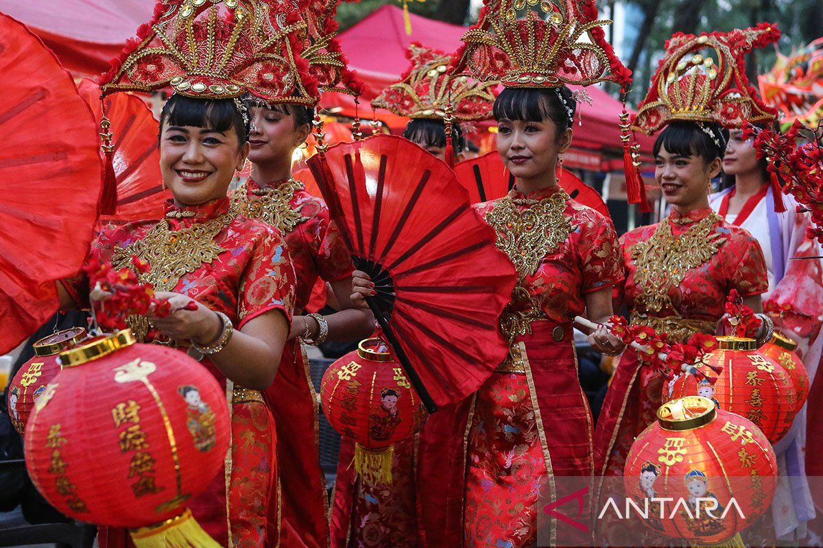 Festival Cap Go Meh puncak perayaan Tahun Baru Imlek 2576 Kongzili