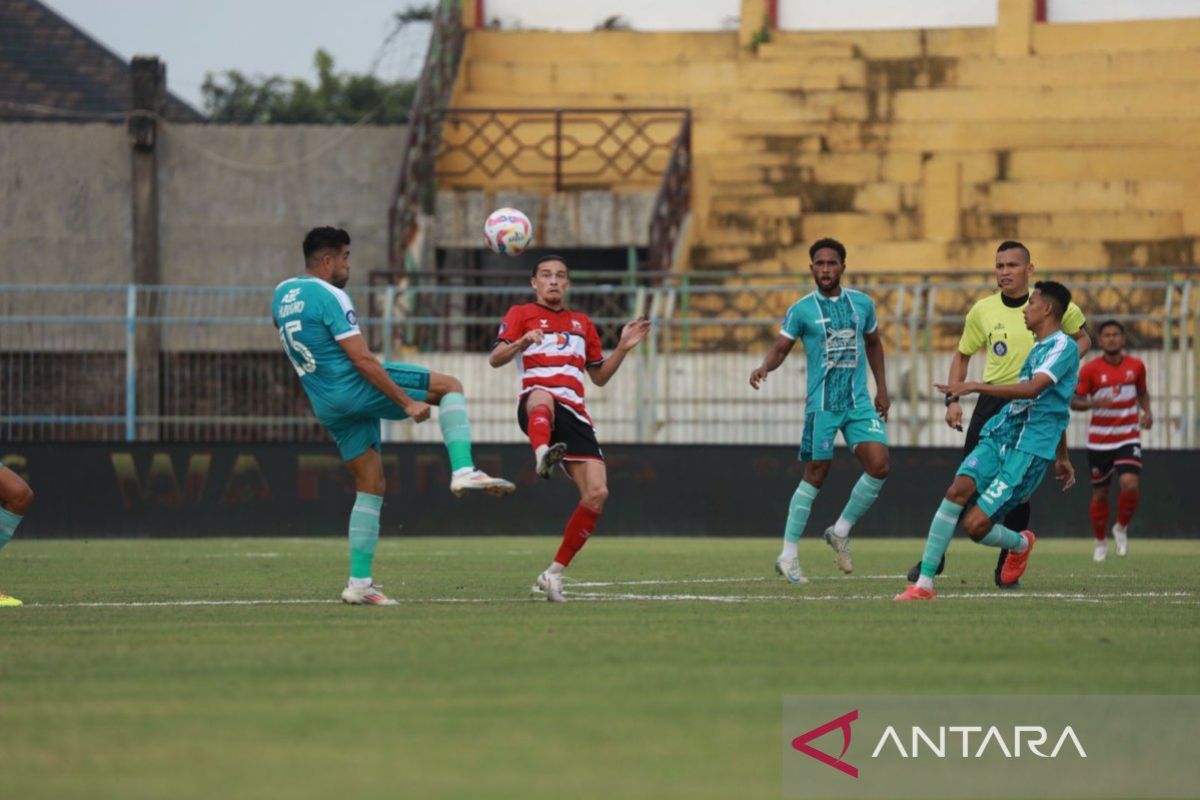 Madura United gagal raih poin sempurna saat jamu PSBS Biak