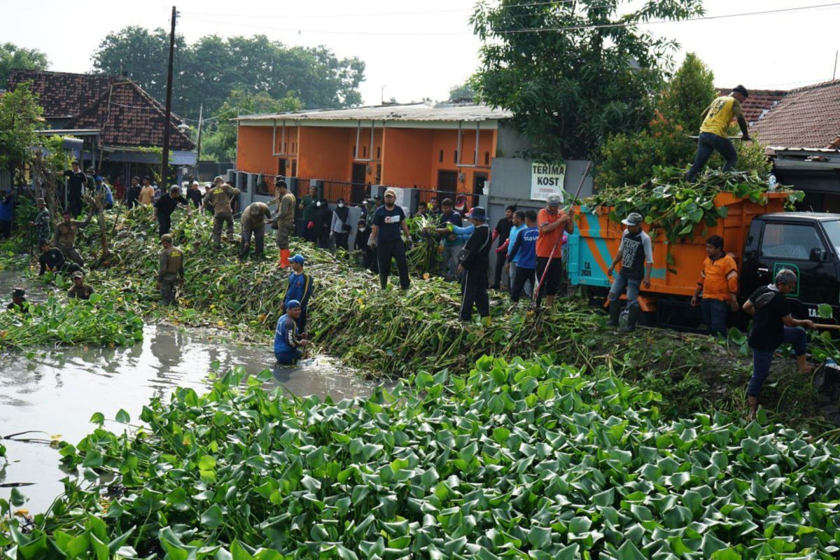 Pemkab Sidoarjo tegaskan komitmen lawan banjir lewat program Rawat Kali