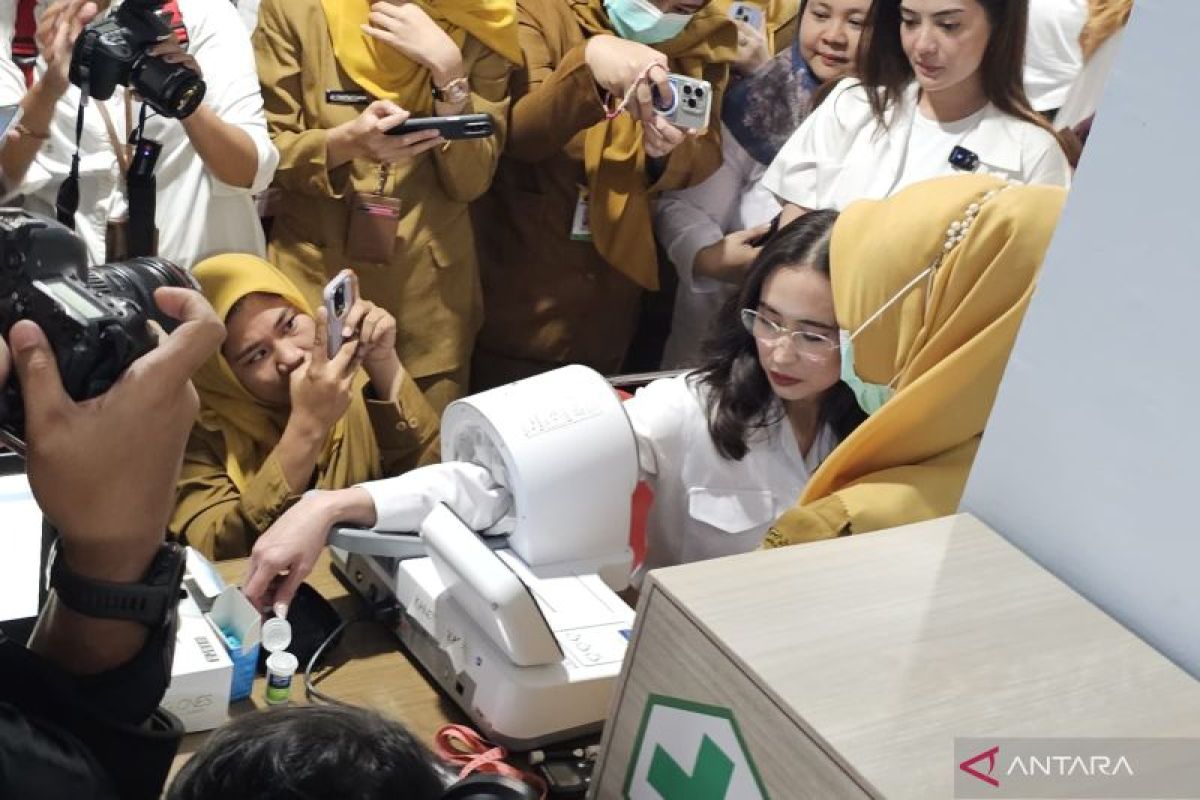 Menteri Pariwisata coba layanan Cek Kesehatan Gratis dan terkesan