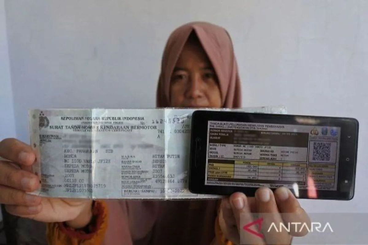 Ingin memeriksa pajak kendaraan bermotor? Manfaatkan ponsel Anda dengan cara ini.