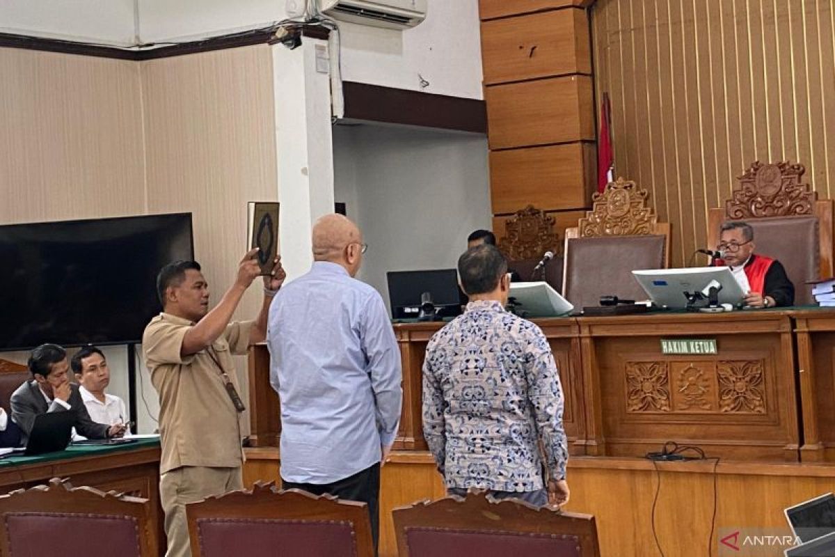 Empat ahli KPK hadiri sidang gugatan praperadilan Hasto Kristiyanto