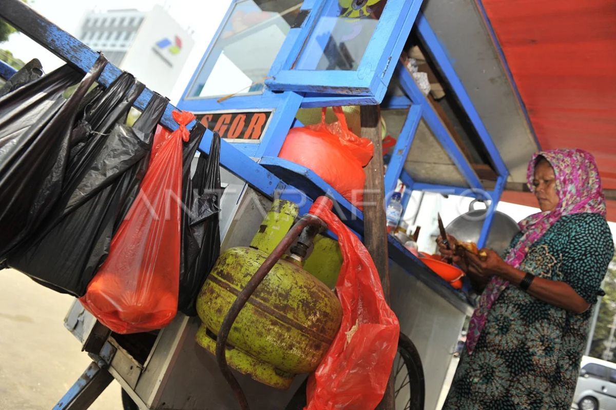 DKI harus sering berdiskusi dengan pusat terkait mekanisme elpiji 3 kg