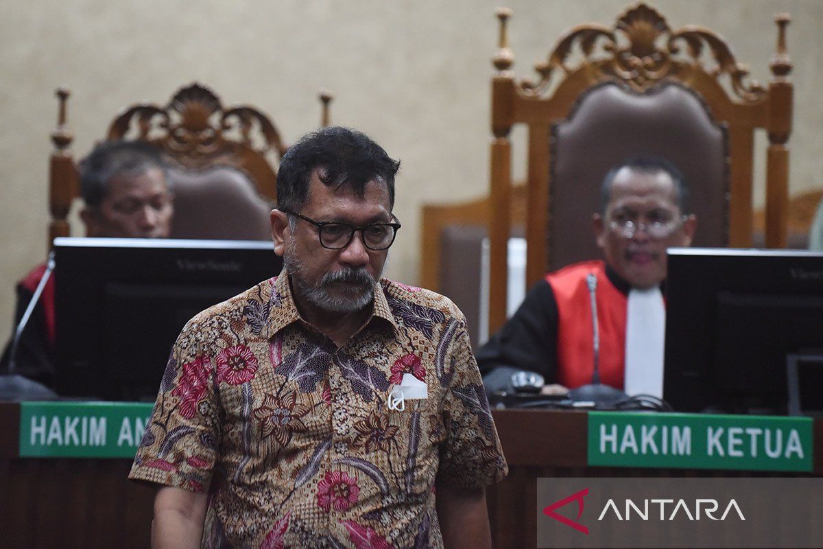 Hukum kemarin, pengakuan Zarof Ricar hingga Razman Nasution dilaporkan