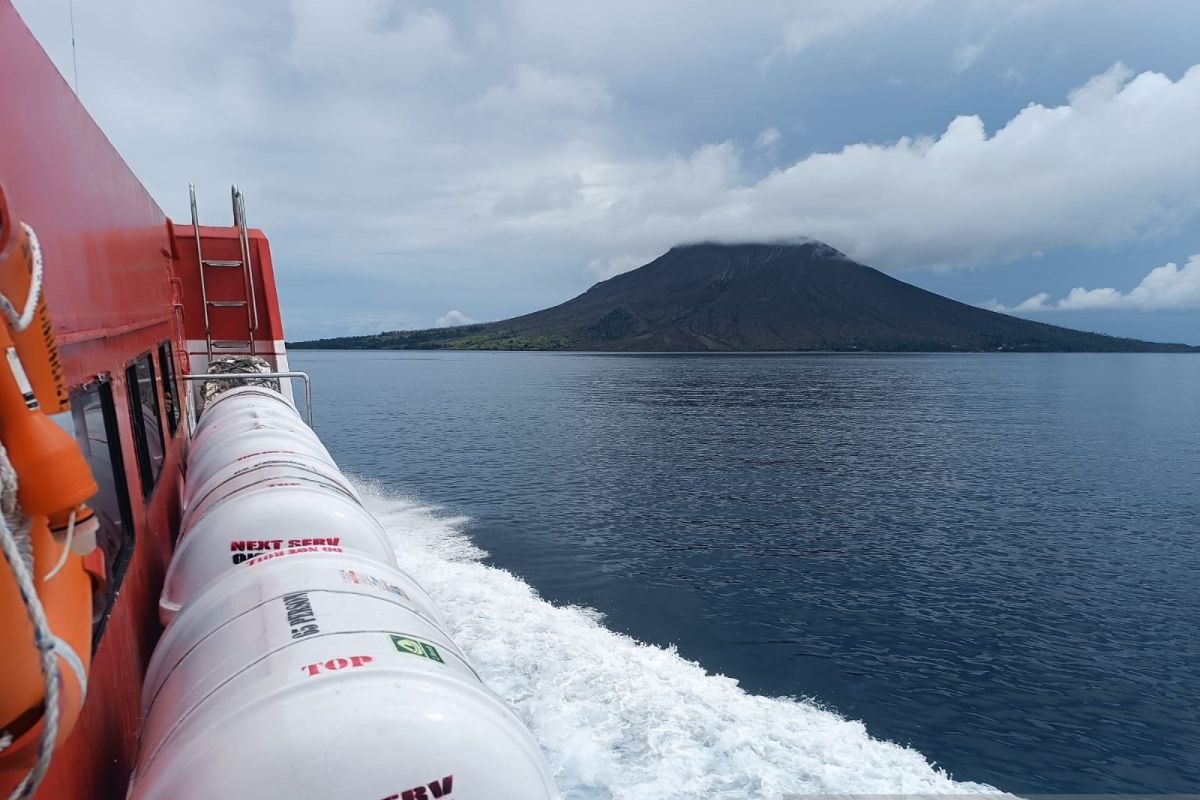 Badan Geologi catat 22 kali gempa vulkanik dalam Gunung Ruang