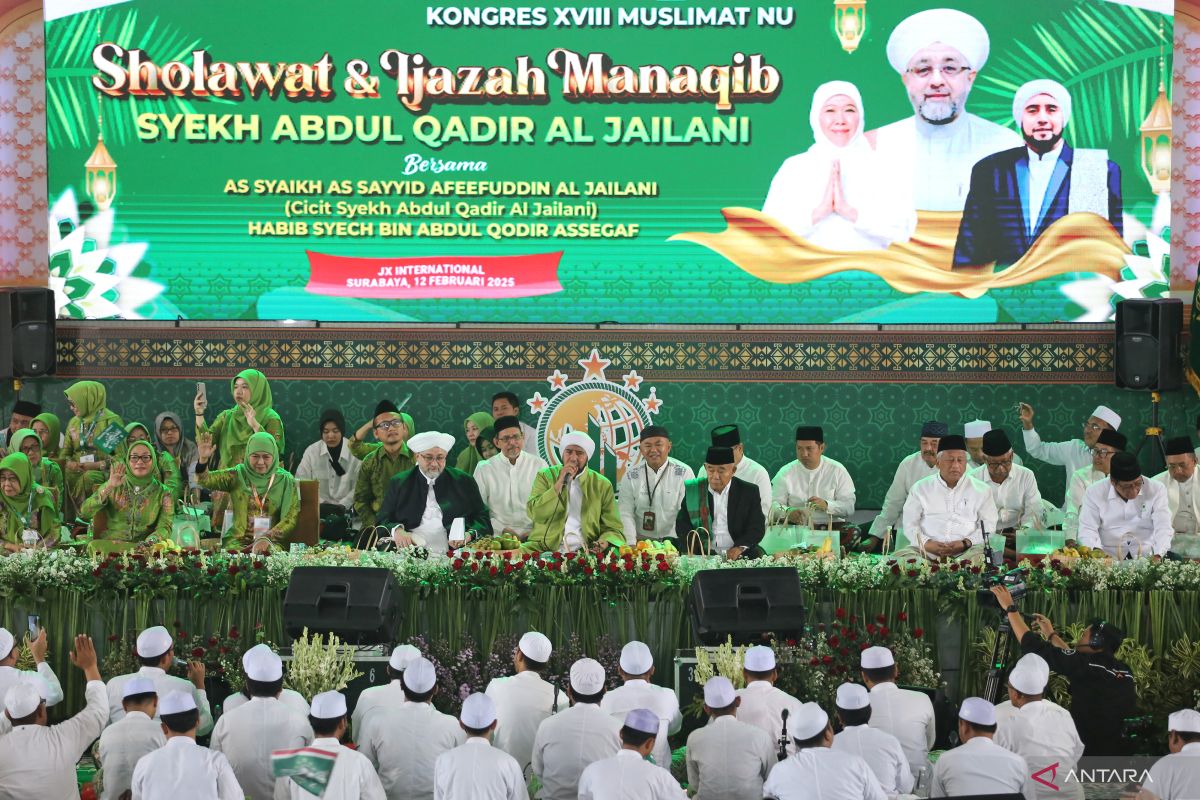 Shalawat dan ijazah Manaqib di Surabaya