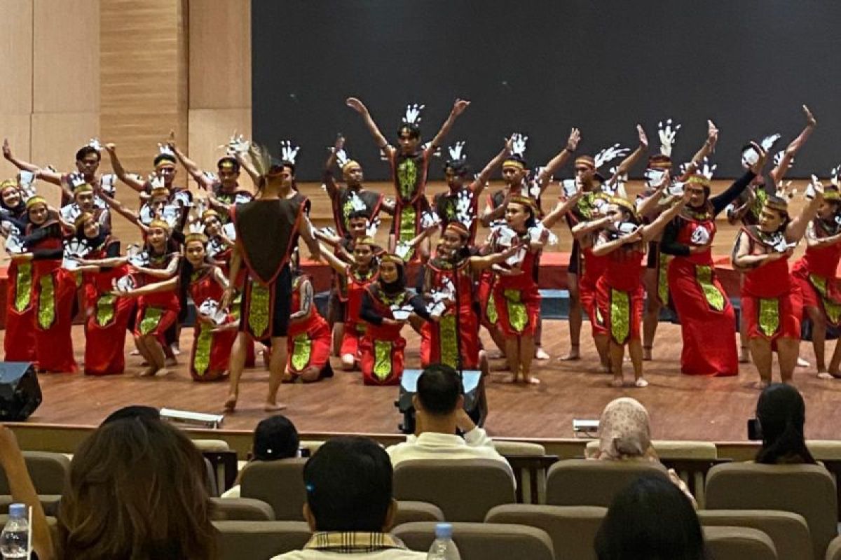 Paduan suara ISI Solo raih emas pada Festival Swara Saraswati II