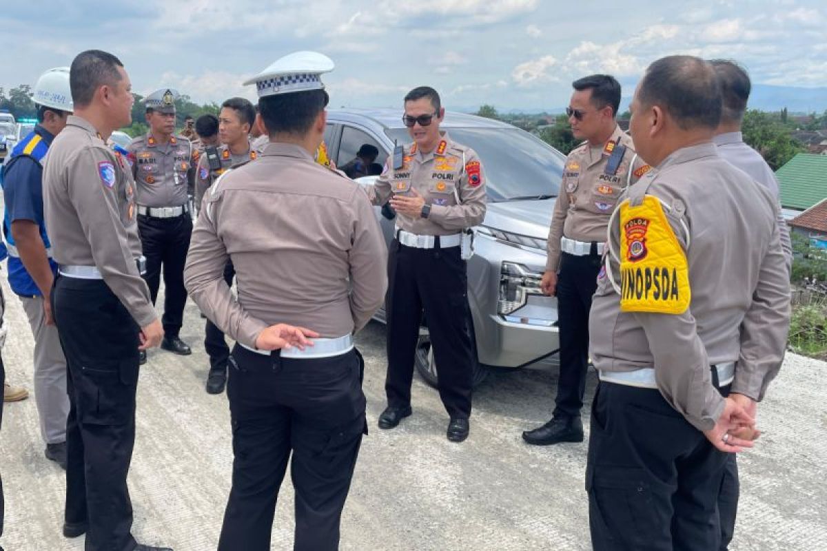 Polda Jateng  cek kesiapan tol Solo-Jogja jelang arus mudik 2025