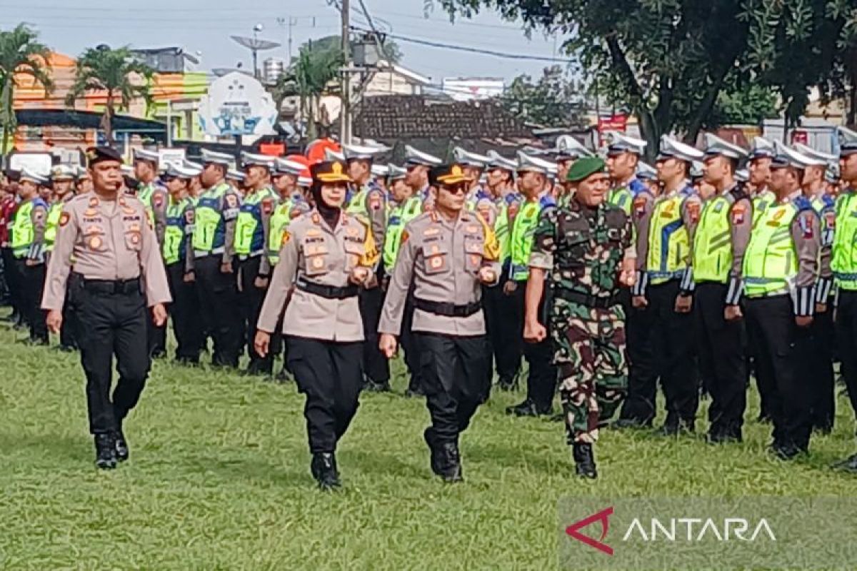 Polres Magelang  gelar pasukan jelang retret kepala dearah di Akmil