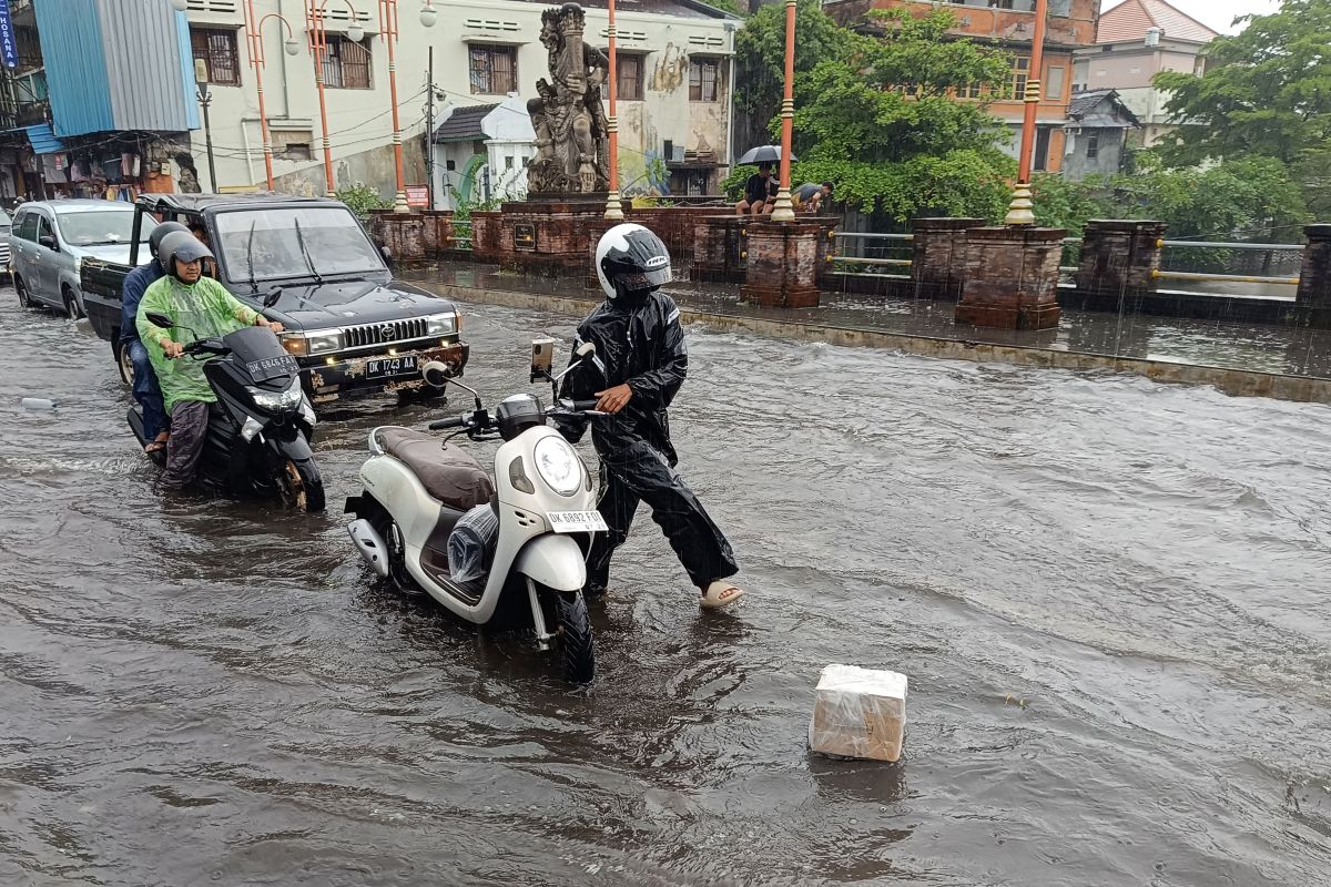 Prakiraan cuaca Semarang hari ini