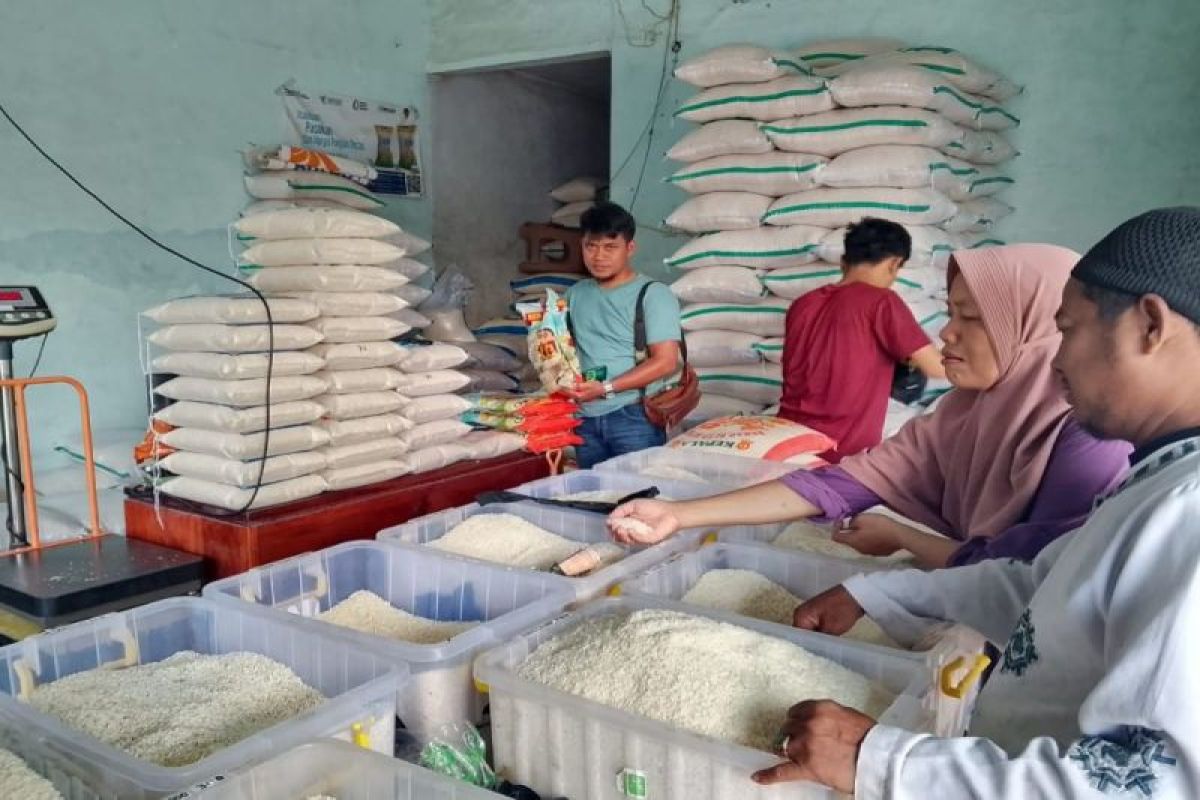 Polres Pemalang  cek stok beras di pasar cegah lonjakan permintaan