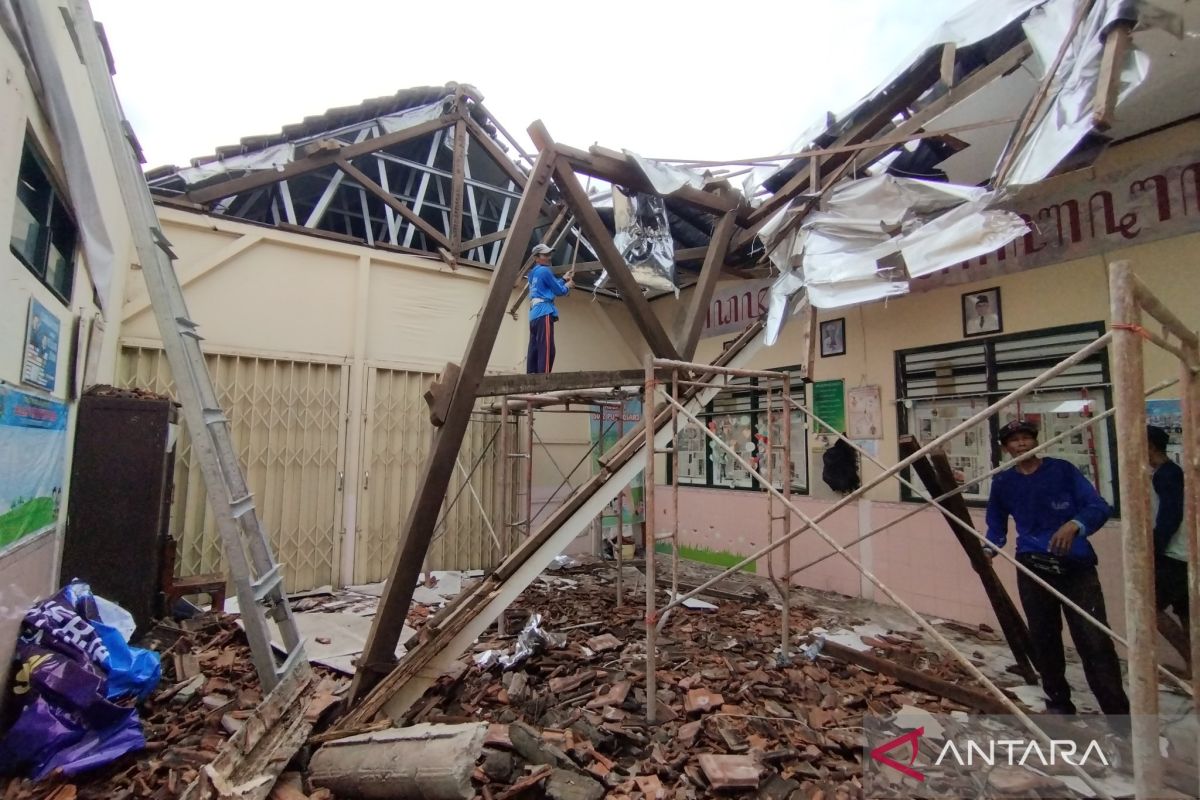 Kudus  perketat mutu bahan bangunan di tahap lelang cegah sekolah rusak