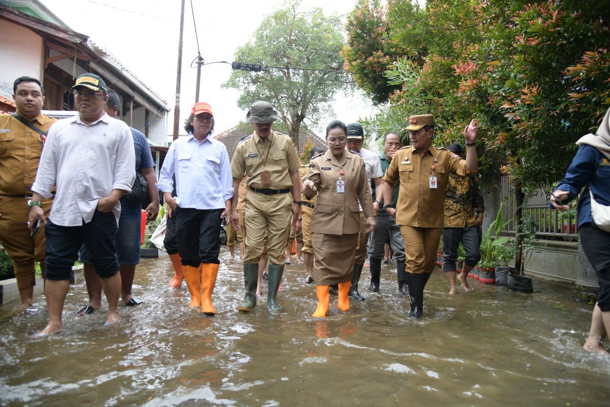 Wali Kota Semarang sebut penanganan banjir tak bisa parsial