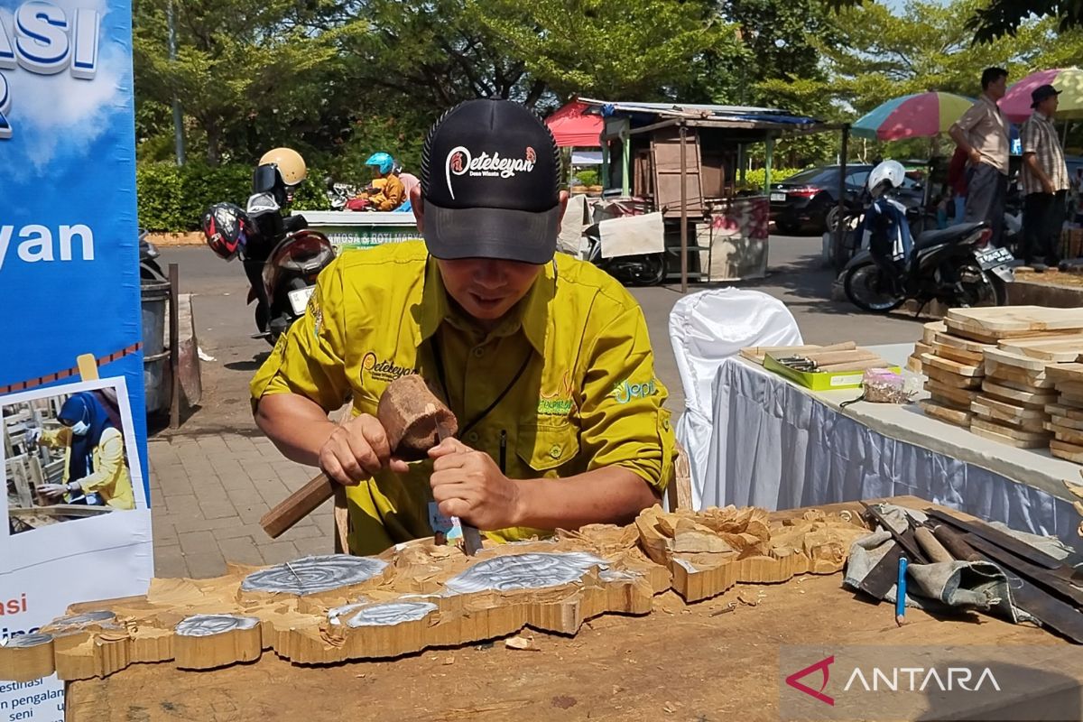 Pemkab Jepara  jajaki kerja sama pemasaran mebel ukir dengan Spanyol