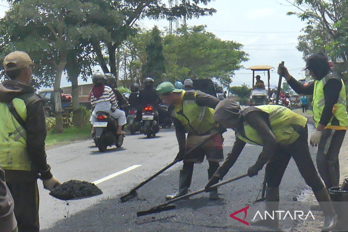 Jalur tengah Jateng di Temanggung siap dilintasi