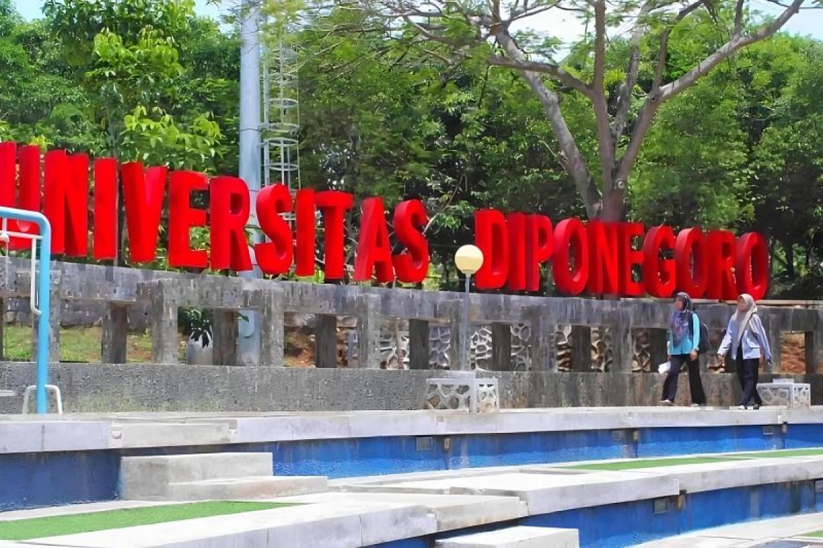 S1 Ilmu  Komunikasi Undip ranking 29 tingkat Asia