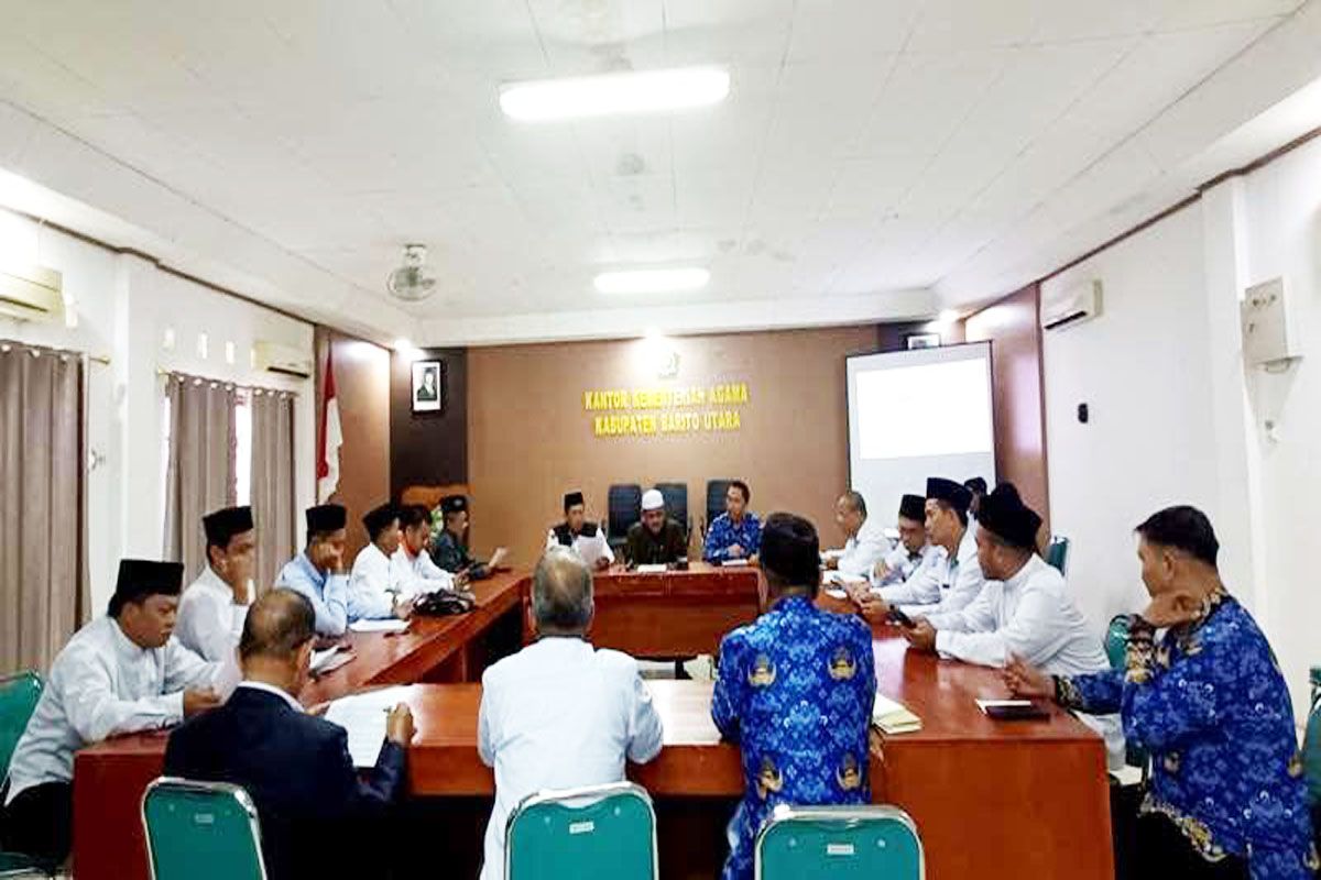 Kemenag Barut tetapkan zakat fitrah 2025 Rp37.500 sampai Rp65.000/jiwa
