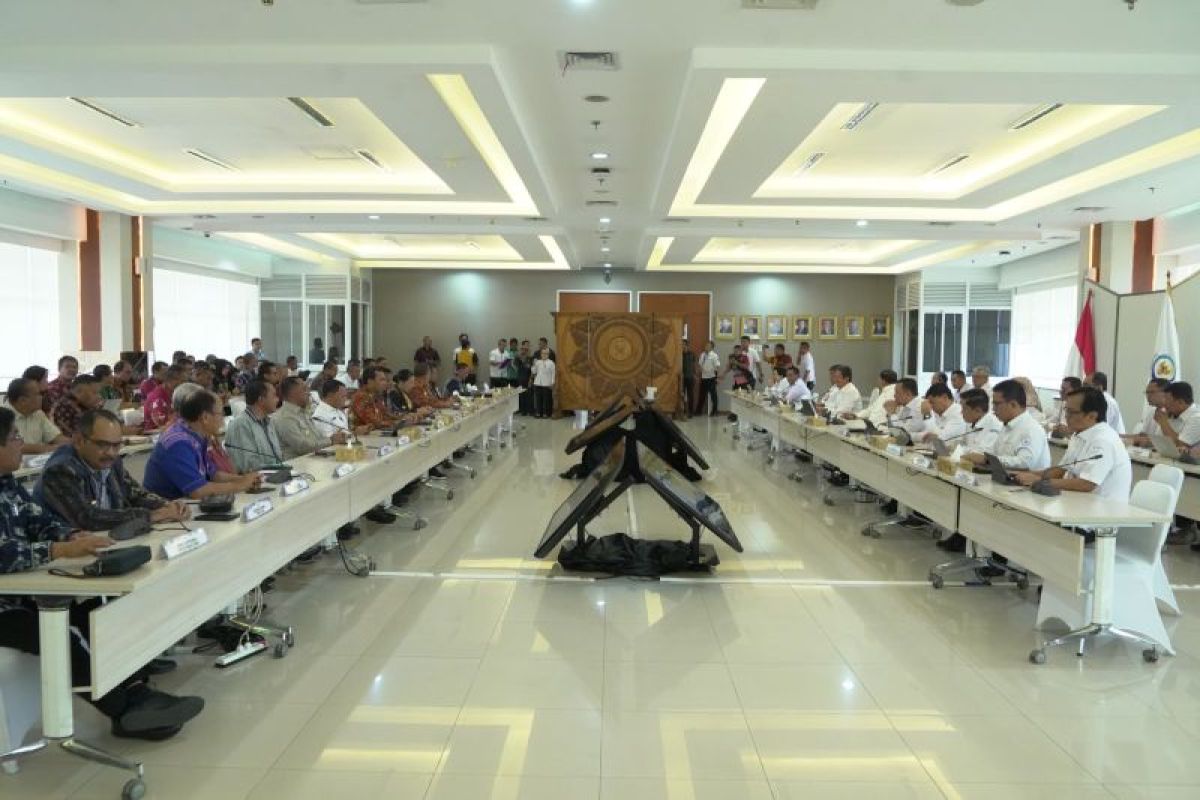 Gubernur NTT ajak kepala daerah ketemu Menteri KKP