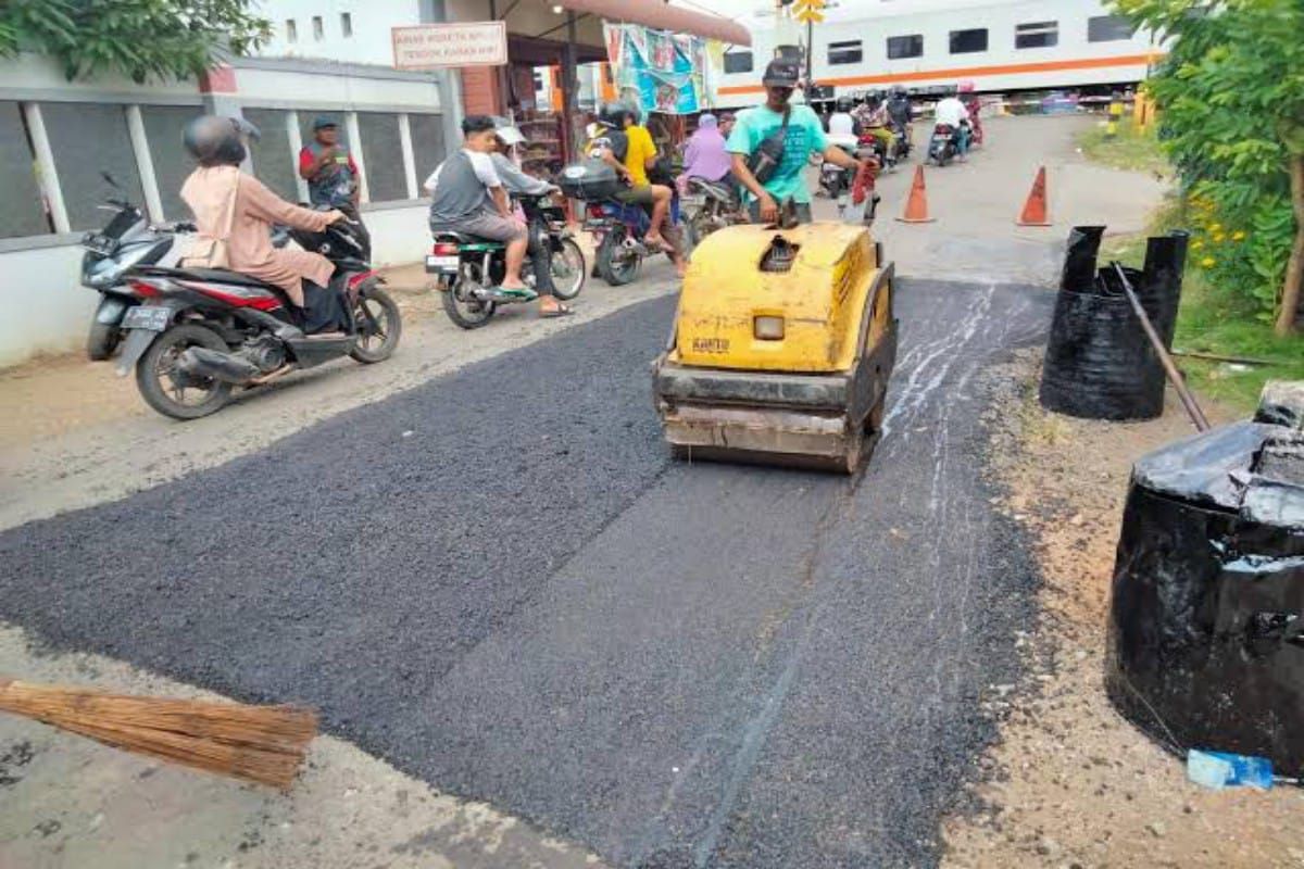 Pemkot Pekalongan  kebut perbaikan jalan berlubang cegah kemacetan