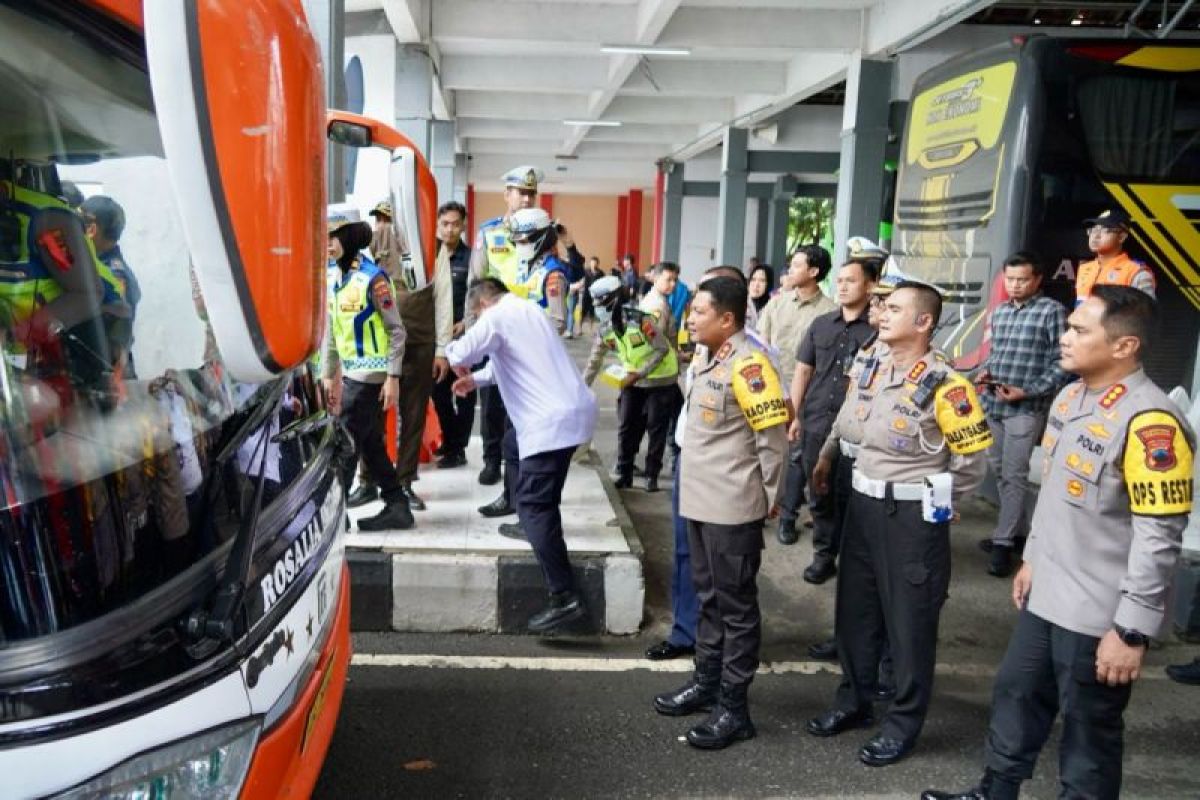 Kapolda Jateng  cek kesiapan Terminal Mangkang Semarang