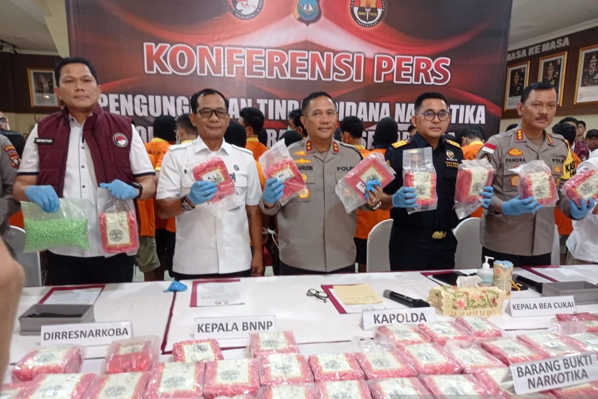 Polda Kepri dan Bea Cukai gagalkan pengiriman 93 kilogram sabu