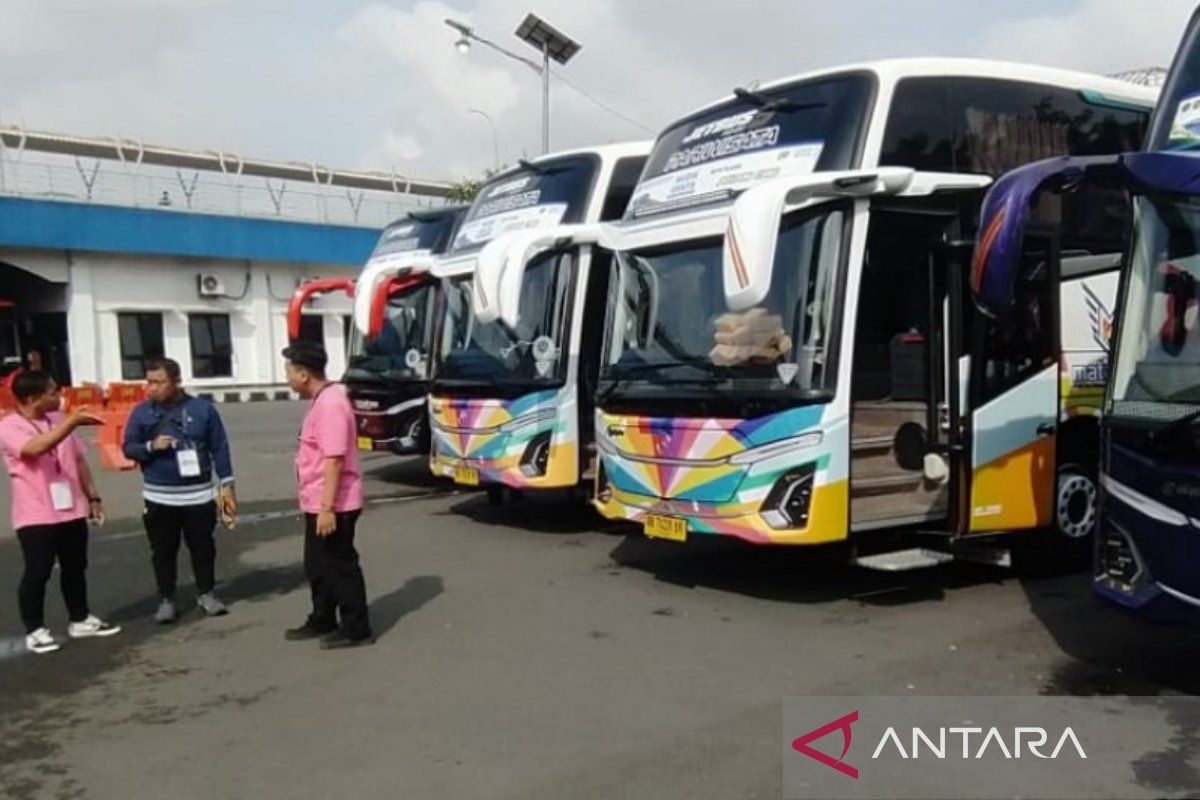 Pemudik  asal Solo Raya gunakan program balik gratis Kemenhub