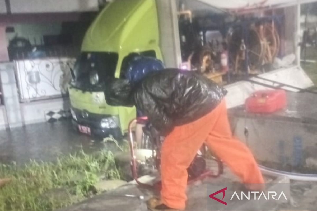 BNPB: Enam unit pompa dimanfaatkan sedot banjir di Surakarta