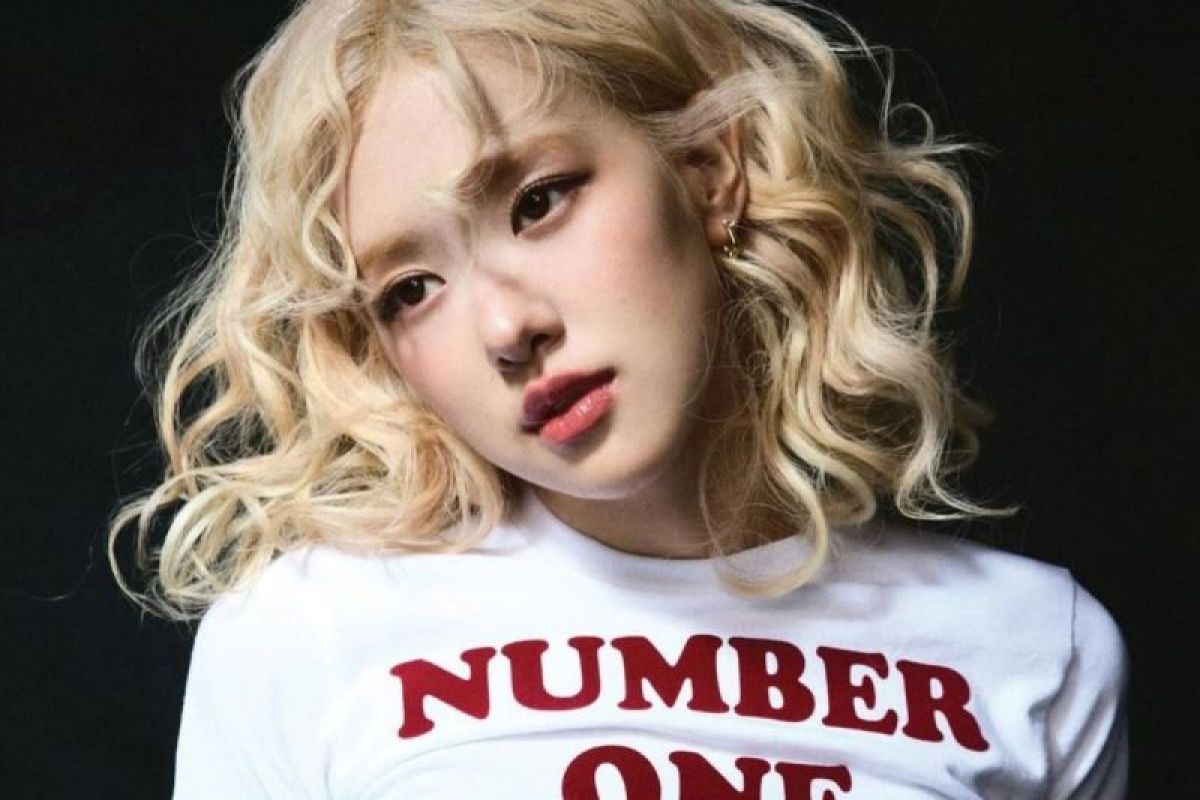 Rose BLACKPINK akan rilis lagu untuk mengisi soundtrack film