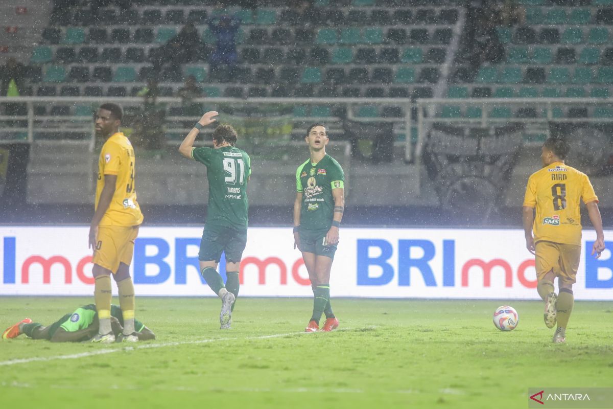 Penyelesaian akhir jadi kendala Persebaya gagal raih poin penuh