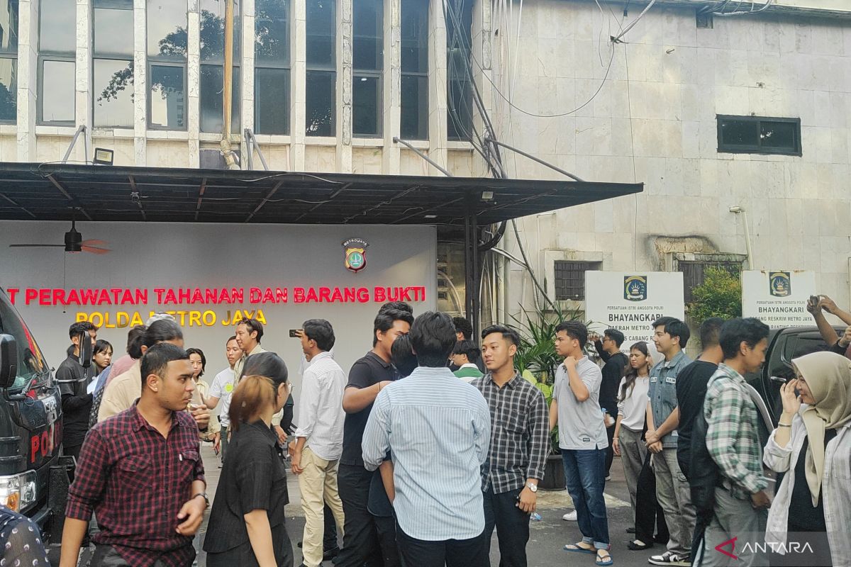 Mahasiswa yang ditangkap saat kericuhan di Balai Kota dipulangkan