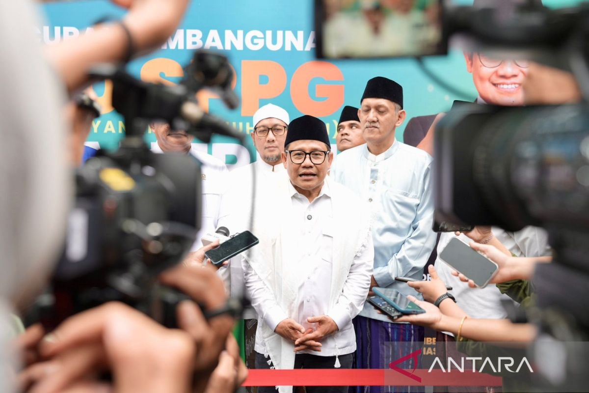 Menko Muhaimin targetkan 118 SPPG pesantren di Kabupaten Bangkalan