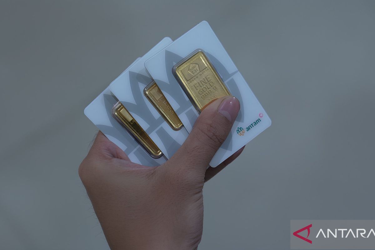 Harga emas Antam kini turun Rp7.000 menjadi Rp1,943 juta/gram
