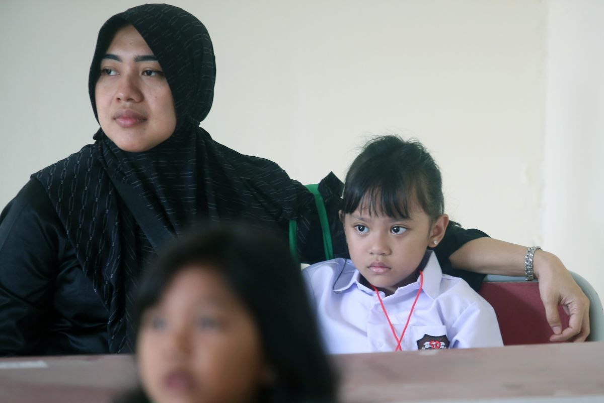 10 persiapan penting anak masuk sekolah agar siap dan bahagia