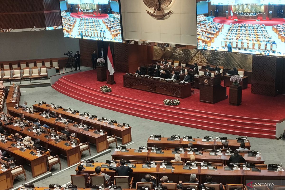 Ketua DPR ungkap masa sidang ini mulai bahas RAPBN 2026