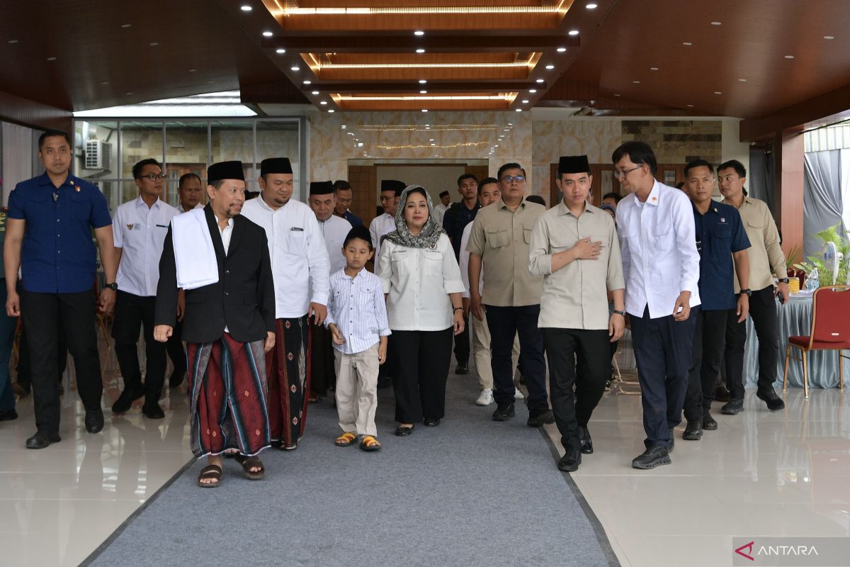 Wapres siap dukung santri Ponpes Pandanaran kuasai AI, blockchain