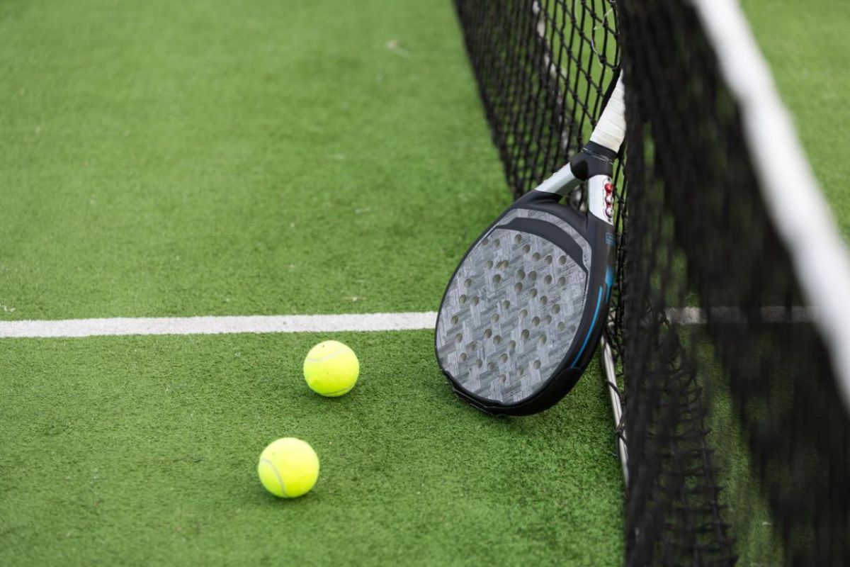 Novela/Beatrice lalui hambatan pertama ganda putri padel — NadiKabar.com