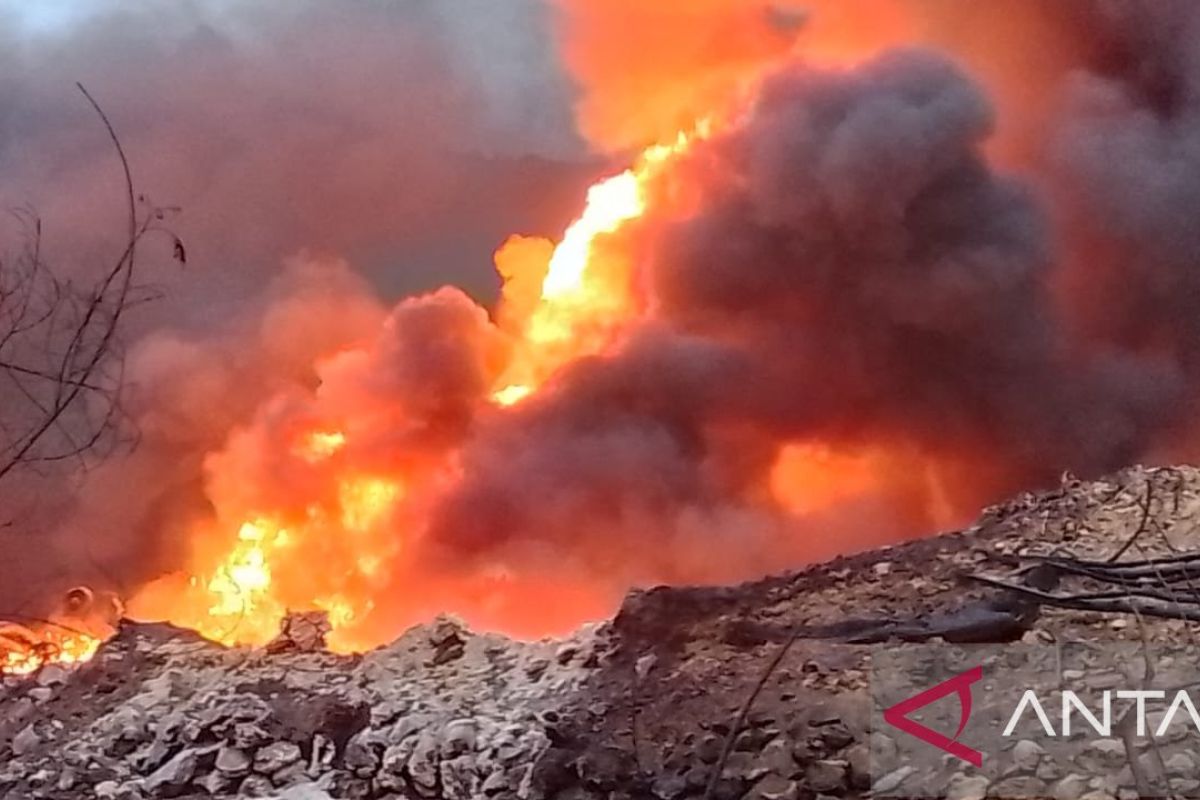 Korban tewas kebakaran sumur minyak di Blora terus bertambah