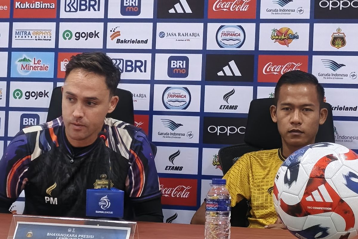 Paul Munster minta pemain fokus dan hati-hati hadapi Persis Solo