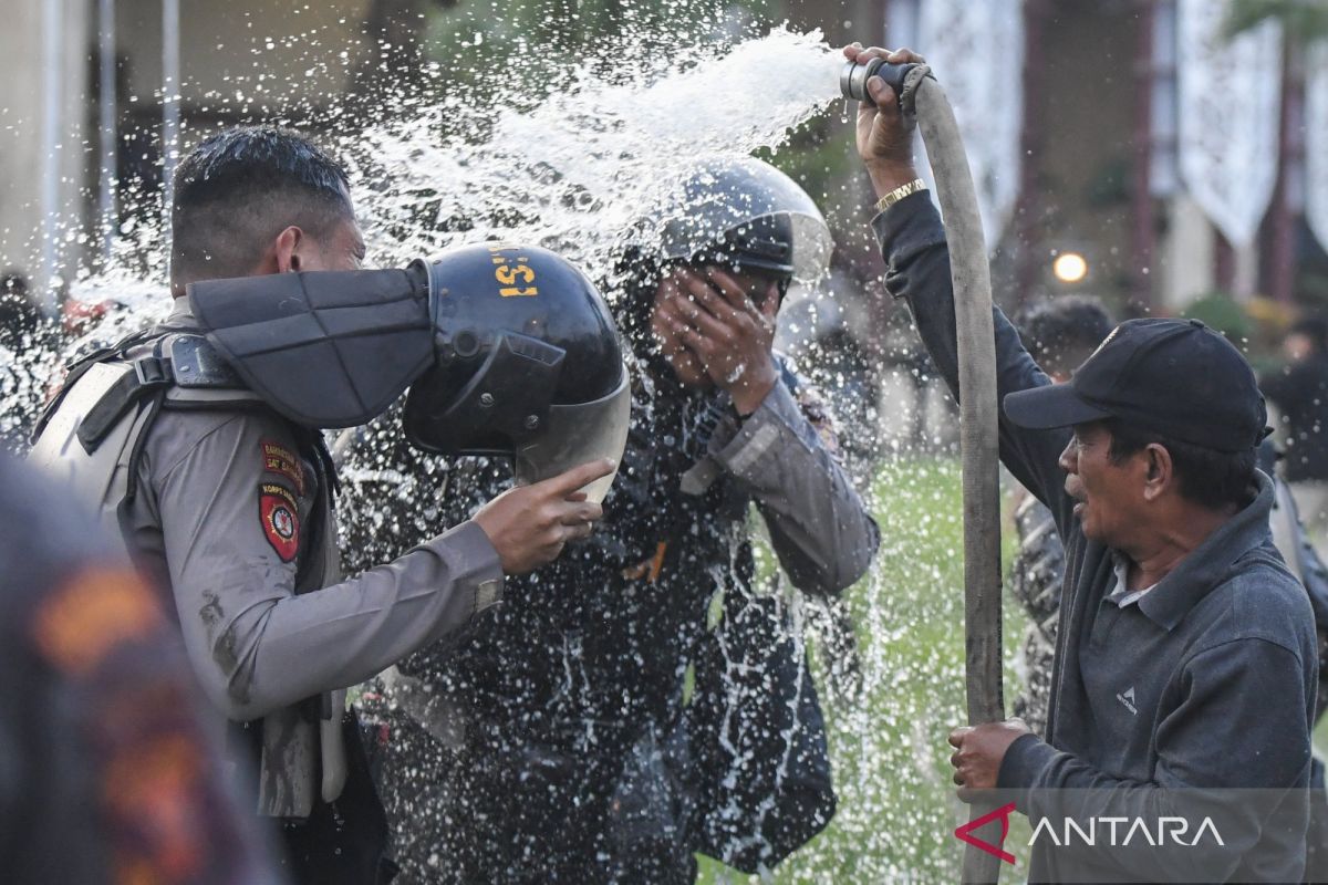 Ketahui bahaya kesehatan yang ditimbulkan oleh paparan gas air mata