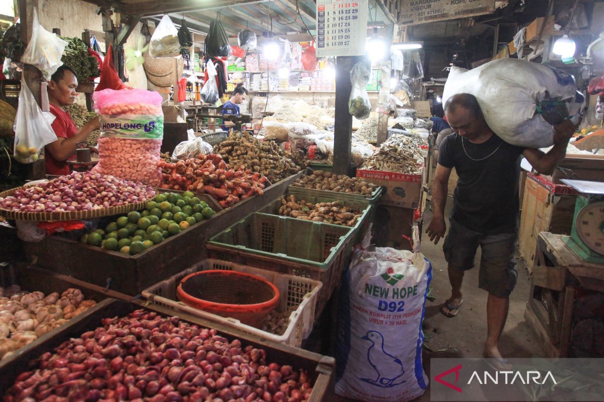 Mengapa tujuh pasar ini diberi nama sesuai hari?