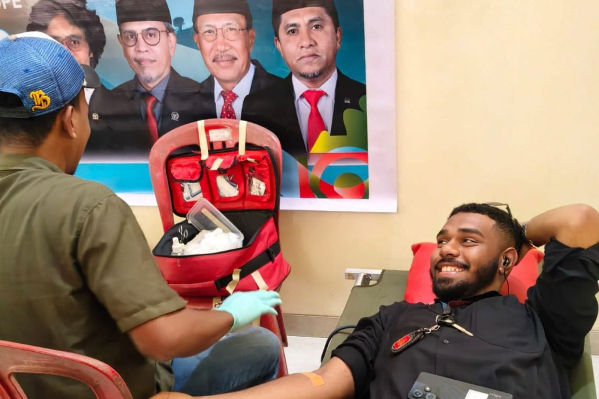 DPD RI donor darah serentak 38 provinsi gaungkan Astacita solidaritas