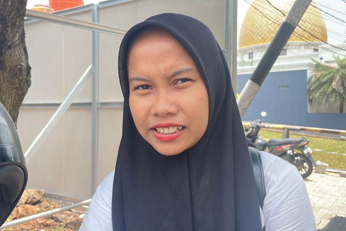 Gen Z tertarik jadi petugas dapur MBG Polsek Palmerah