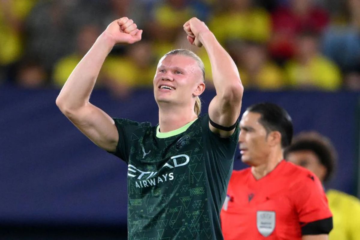 Manchester City bungkam Villarreal 2-0