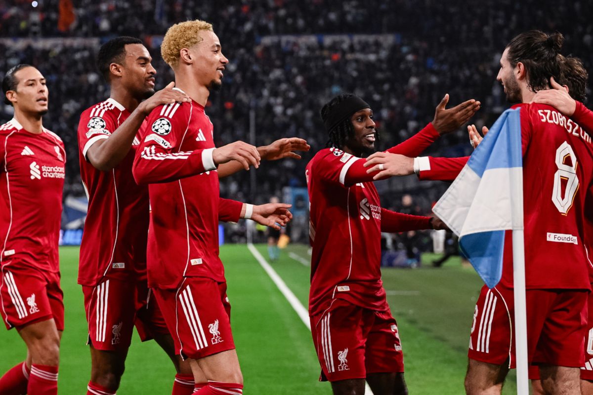 Szoboszlai adalah salah satu pemain terbaik di dunia, kata Slot