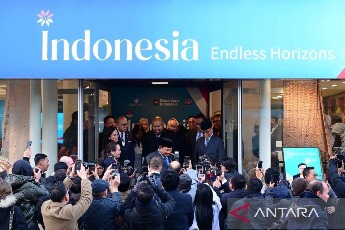 Prabowo sambangi Paviliun Indonesia di World Economic Forum Davos