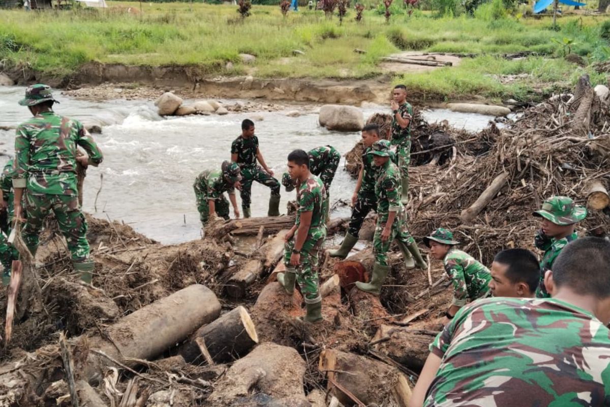 TNI dan Polri pacu percepat pemulihan Sumatera dari dampak bencana