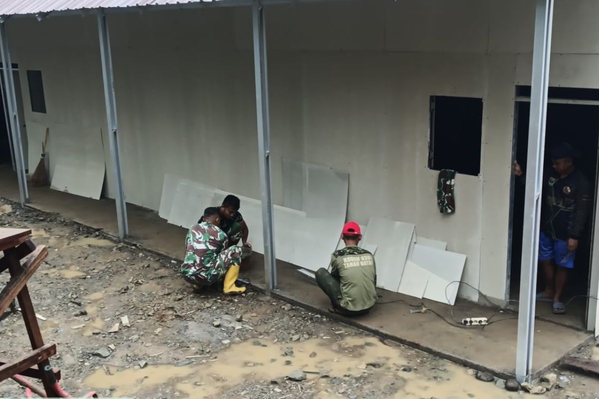 Pembangunan huntara di Sumbar terus dikebut dengan fokus empat lokasi